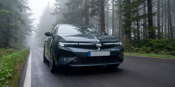 Opel Astra Electric charging cable
