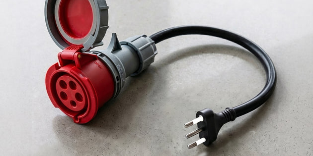 32A 5-polige CEE naar Type L Adapter voor Italië